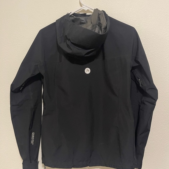 Women’s Marmot rain jacket - Picture 4 of 4